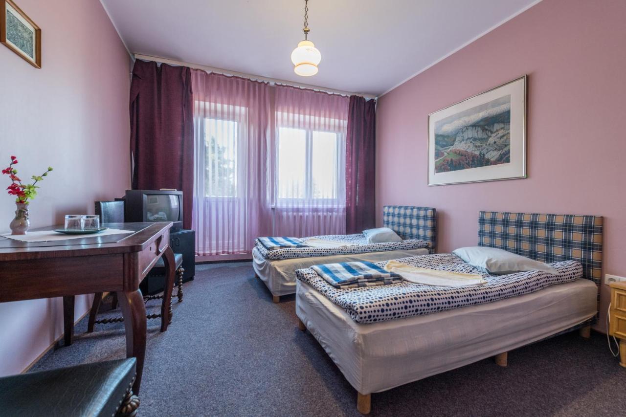 Maldis Motel Madziunai ภายนอก รูปภาพ