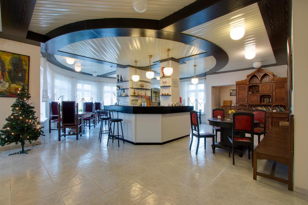 Maldis Motel Madziunai ภายนอก รูปภาพ
